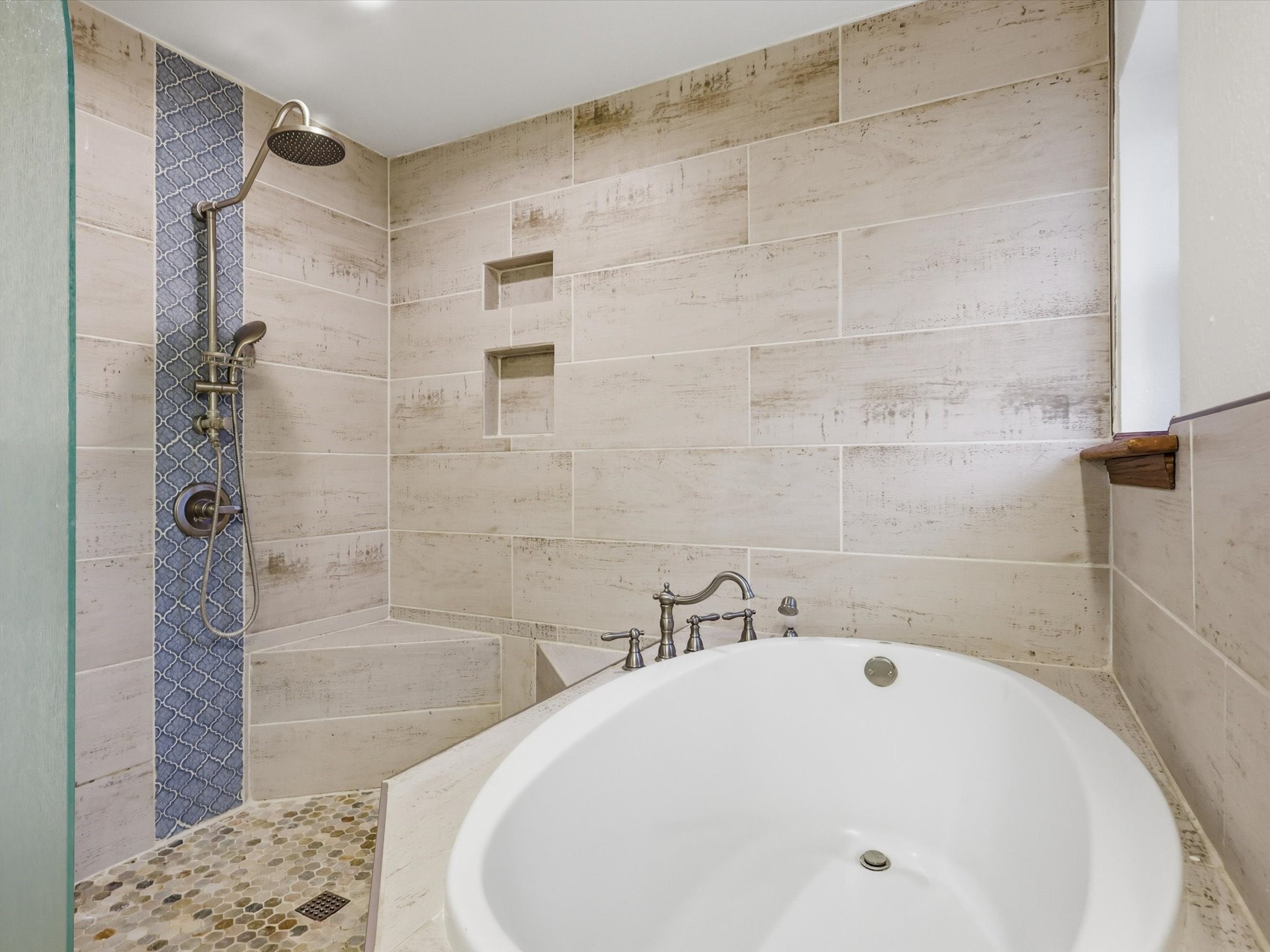 209 Valley View Court Azle TX 76020