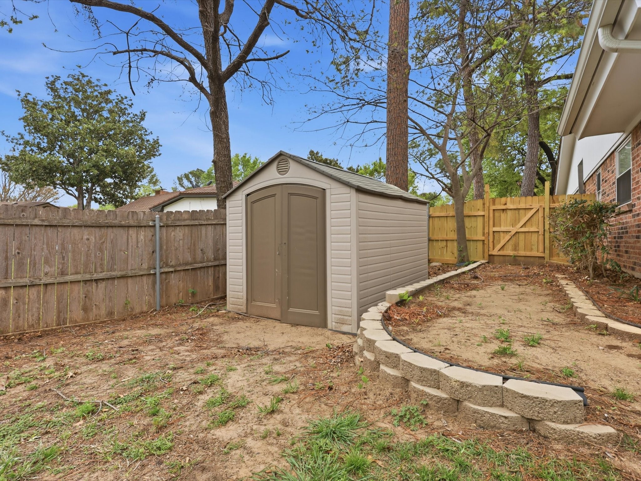 209 Valley View Court Azle TX 76020