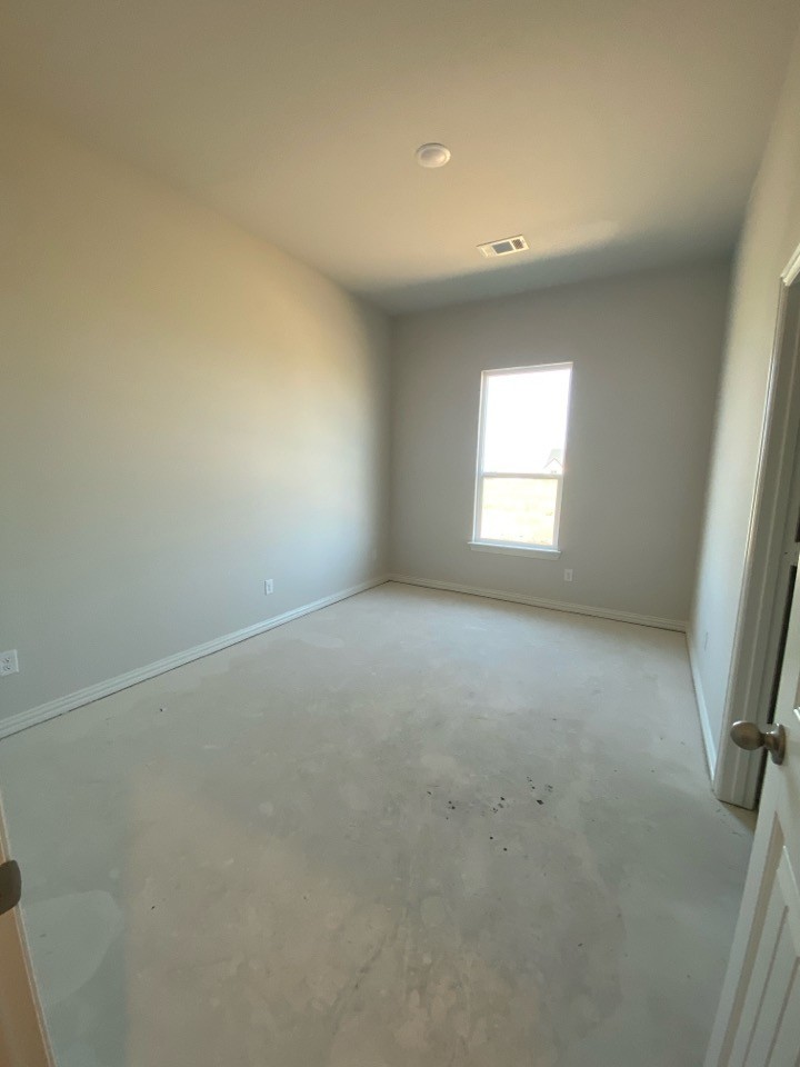 78 Aurora Avenue Valley View TX 76272