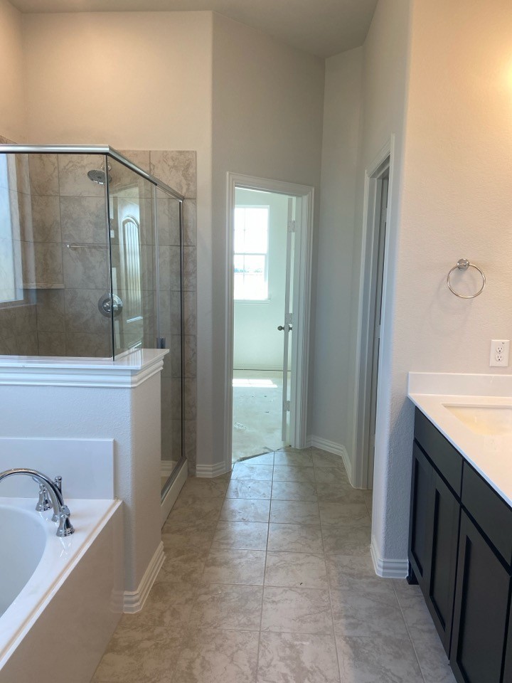 78 Aurora Avenue Valley View TX 76272