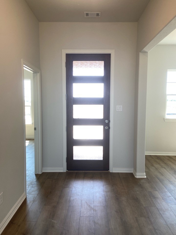 78 Aurora Avenue Valley View TX 76272