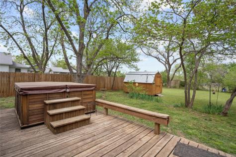 2109 W Bond Street Denison TX 75020