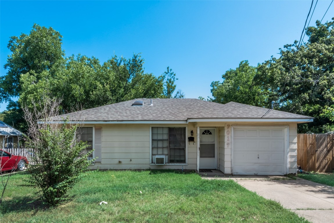 7017 Church Street Fort Worth TX 76112