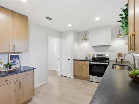 2112 Treehouse Lane Plano TX 75023
