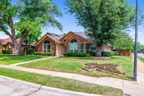 1307 Blue Jay Drive Lewisville TX 75077