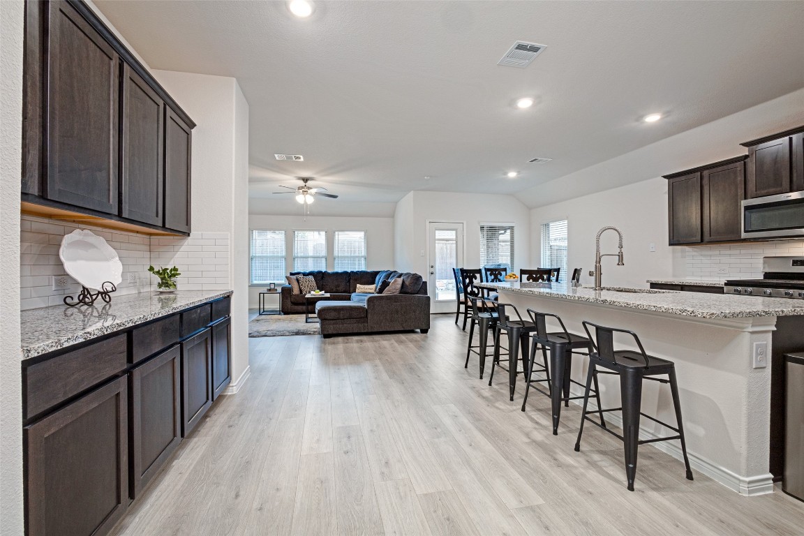 517 Pleasant Hill Lane Fate TX 75189