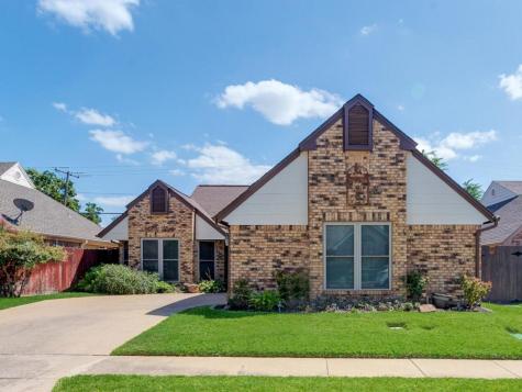 1621 Autumn Chase Square Bedford TX 76022