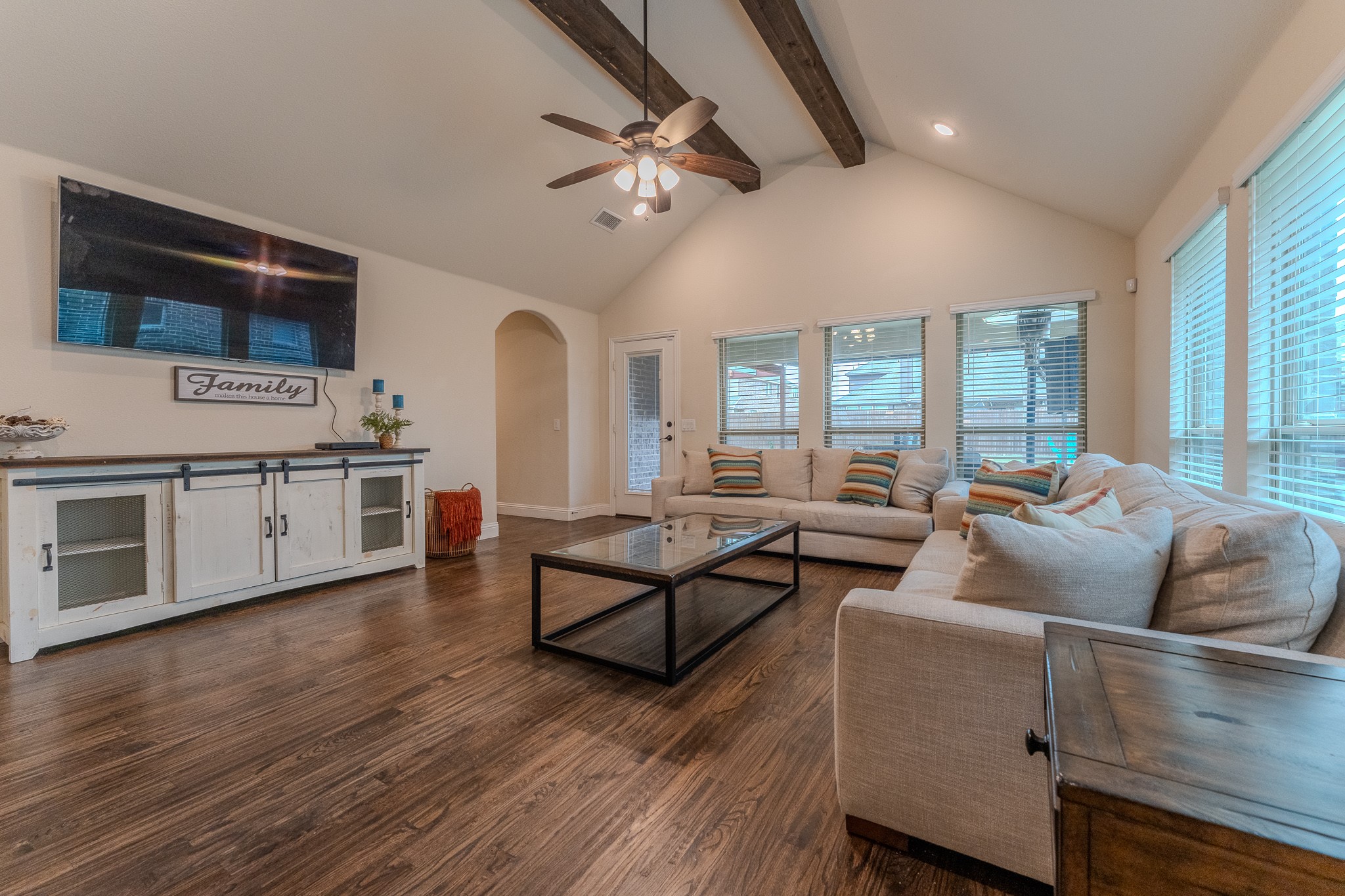 6308 Sudbury Lane Mesquite TX 75181
