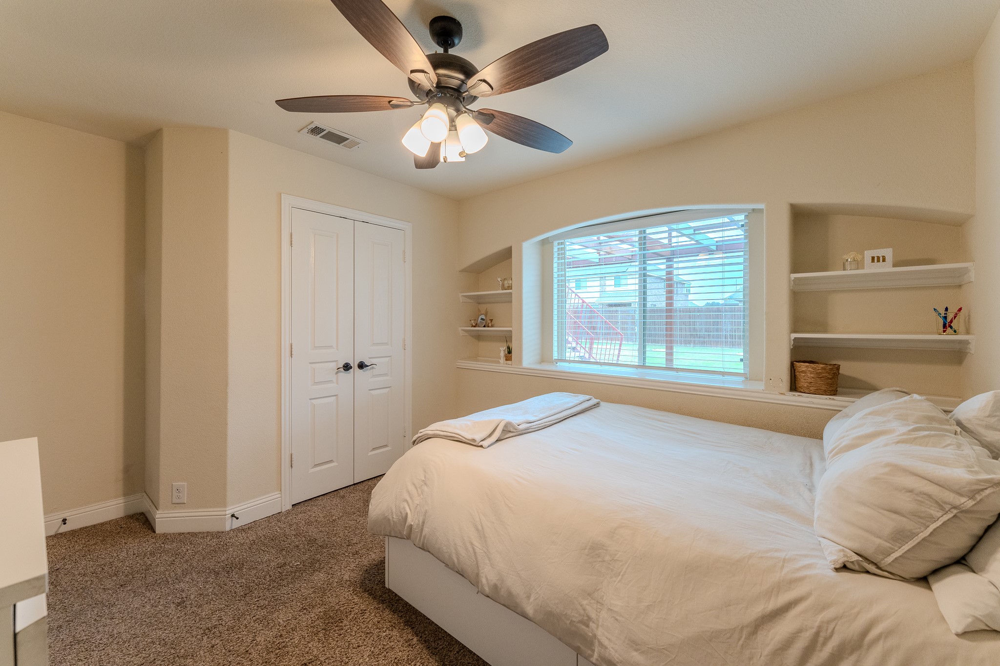 6308 Sudbury Lane Mesquite TX 75181