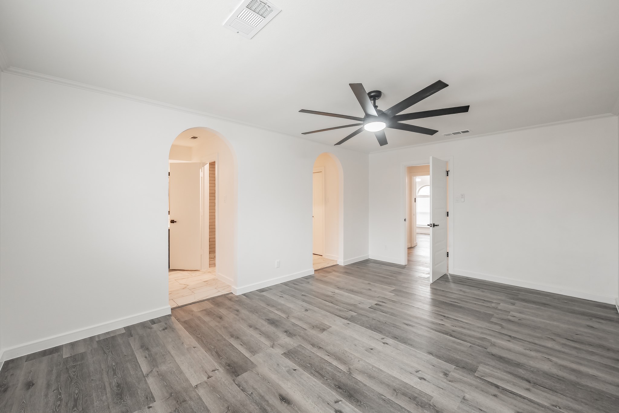 8409 Glenann Drive North Richland Hills TX 76182