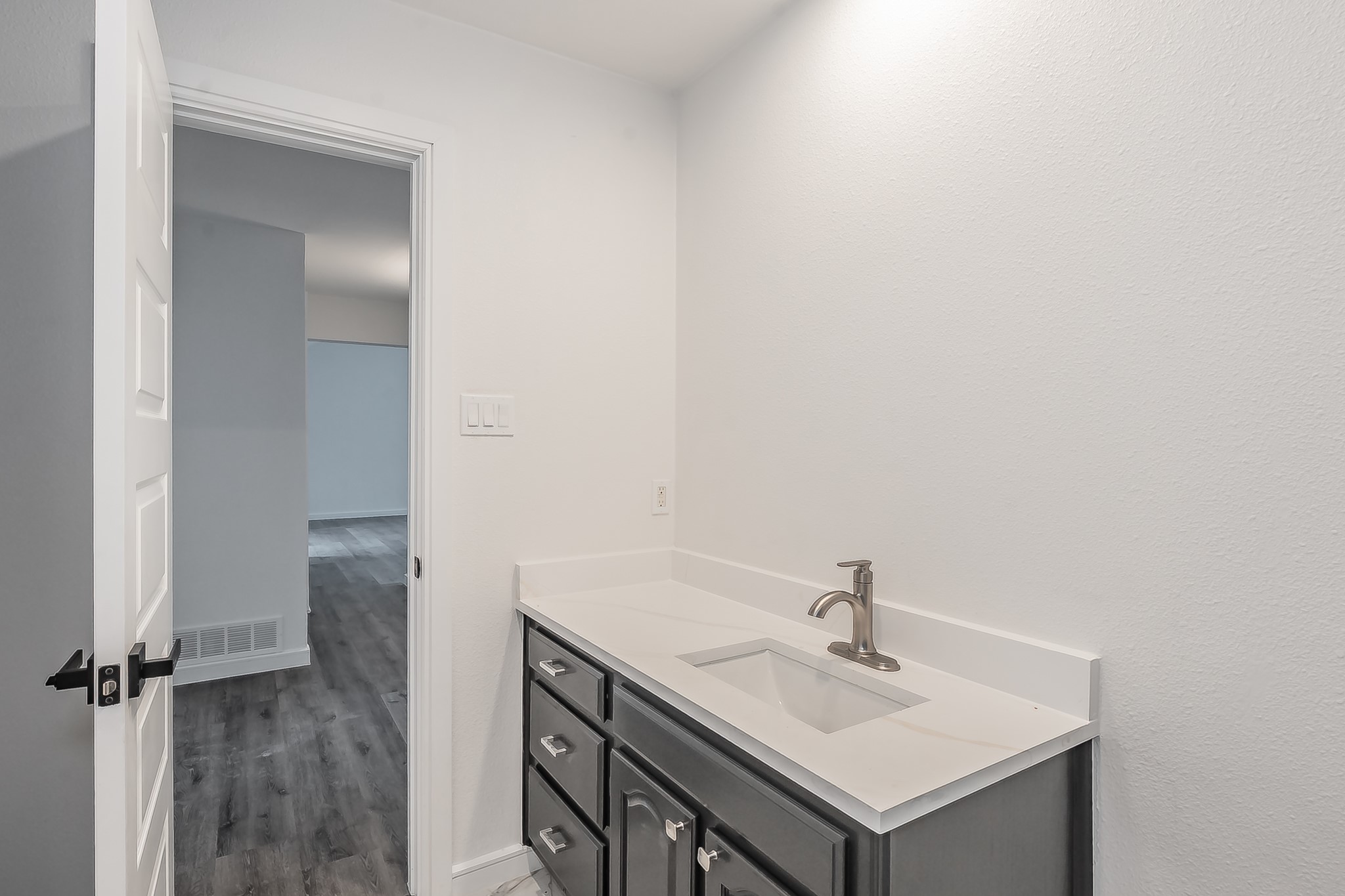 8409 Glenann Drive North Richland Hills TX 76182