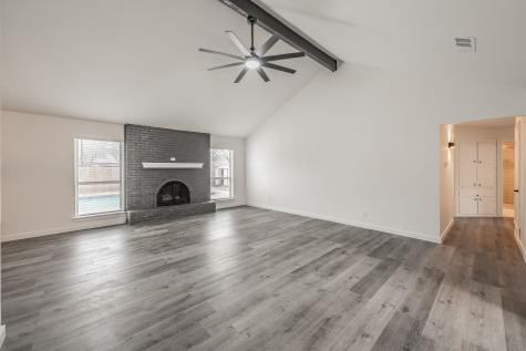8409 Glenann Drive North Richland Hills TX 76182