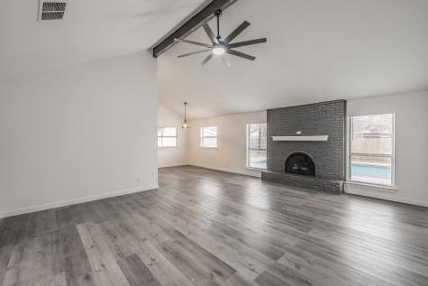 8409 Glenann Drive North Richland Hills TX 76182