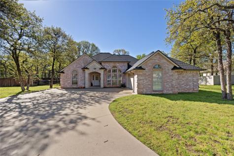 6707 Forest Oaks Court Granbury TX 76049
