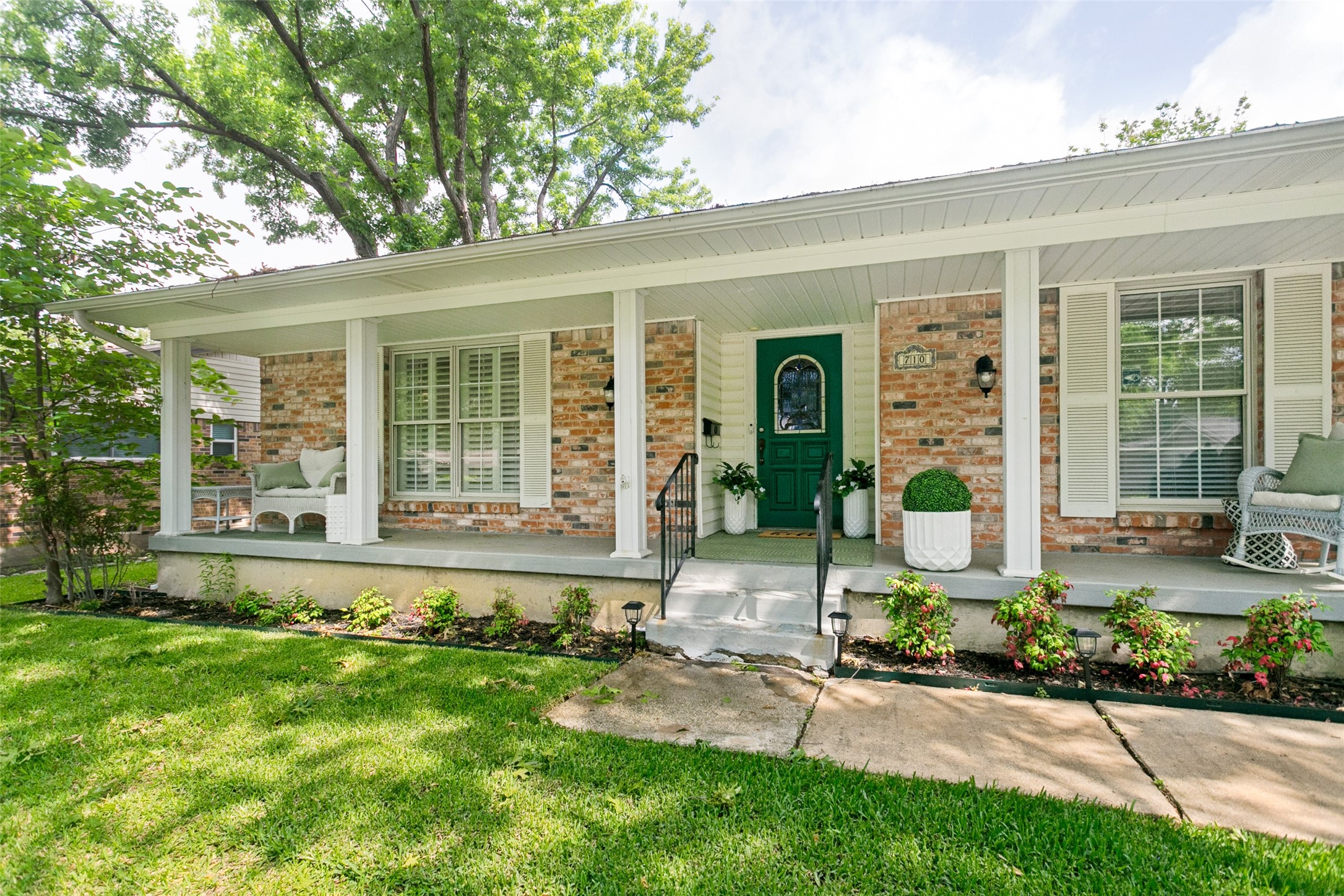 710 Brentwood Lane Richardson TX 75080