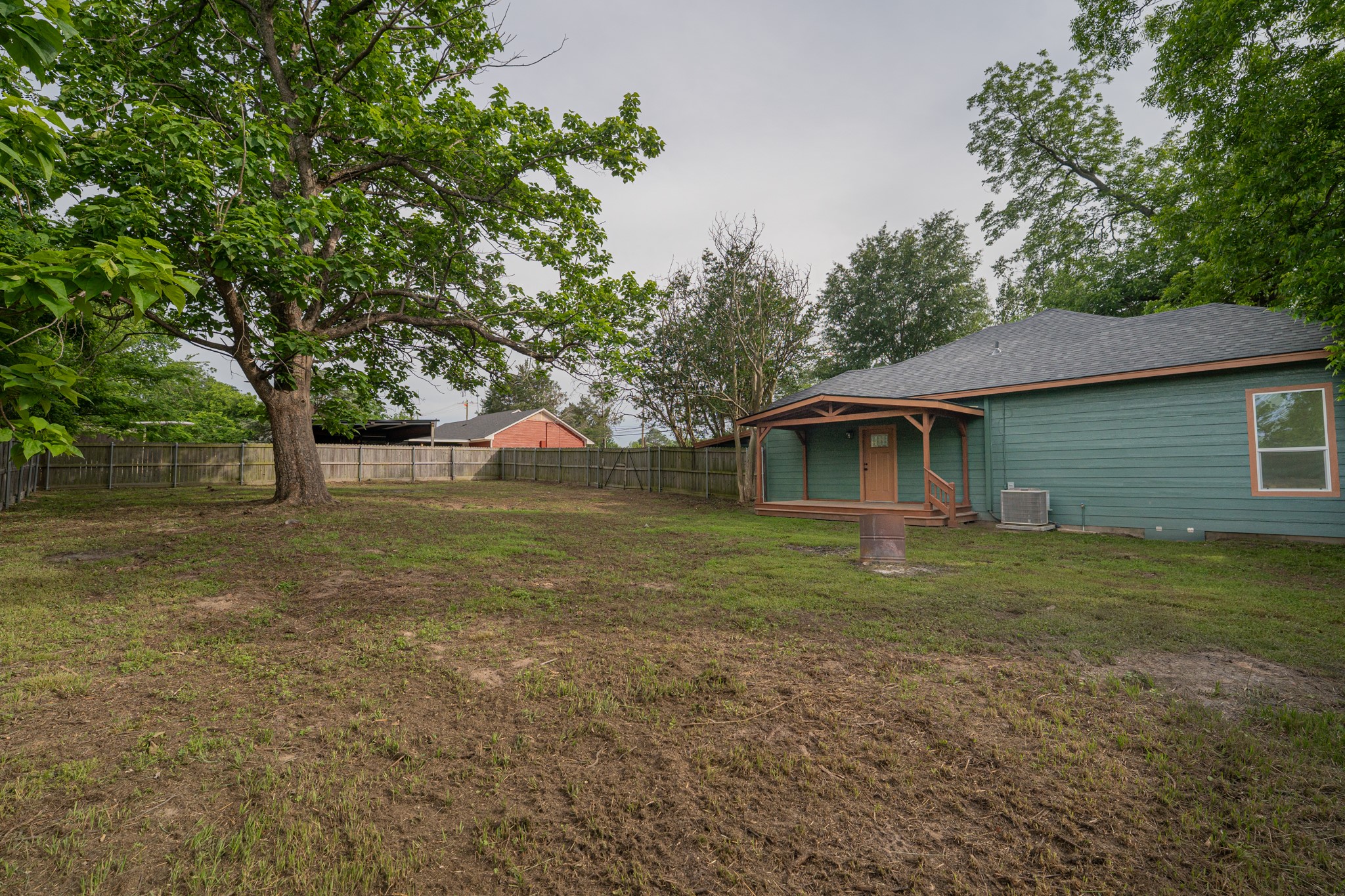 308 W Pine Street Winnsboro TX 75494