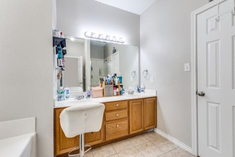 1121 Hidden Glen Court Burleson TX 76028