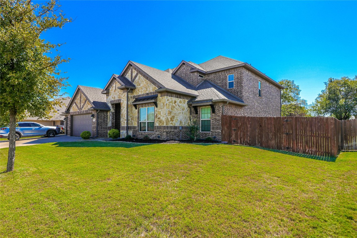 930 Safrano Street Midlothian TX 76065