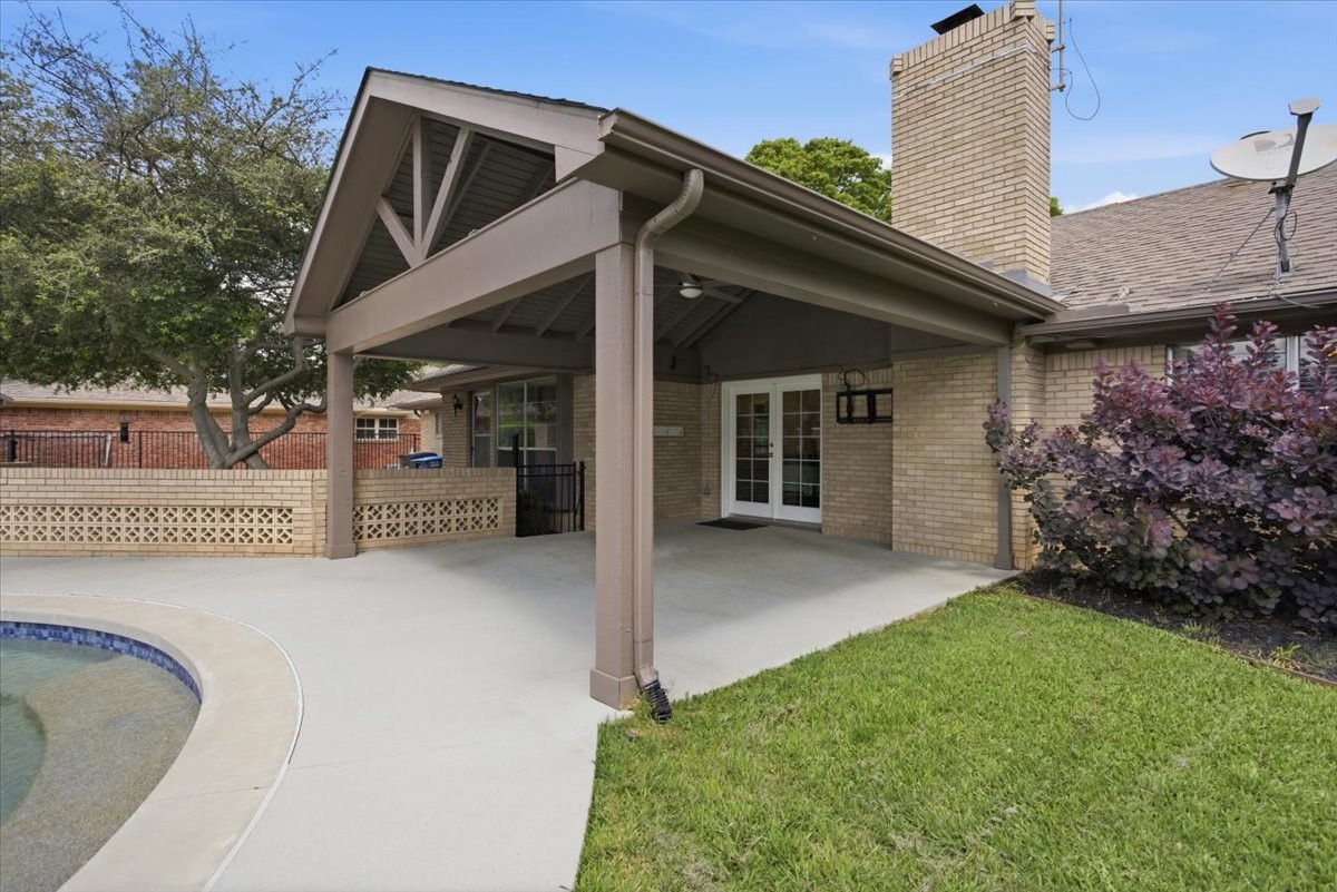 4321 Selkirk Drive W Fort Worth TX 76109