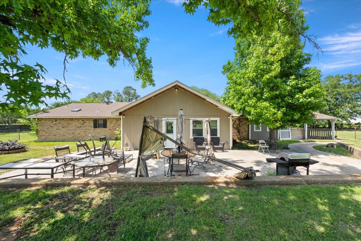 119 Wildwood Court Mansfield TX 76063