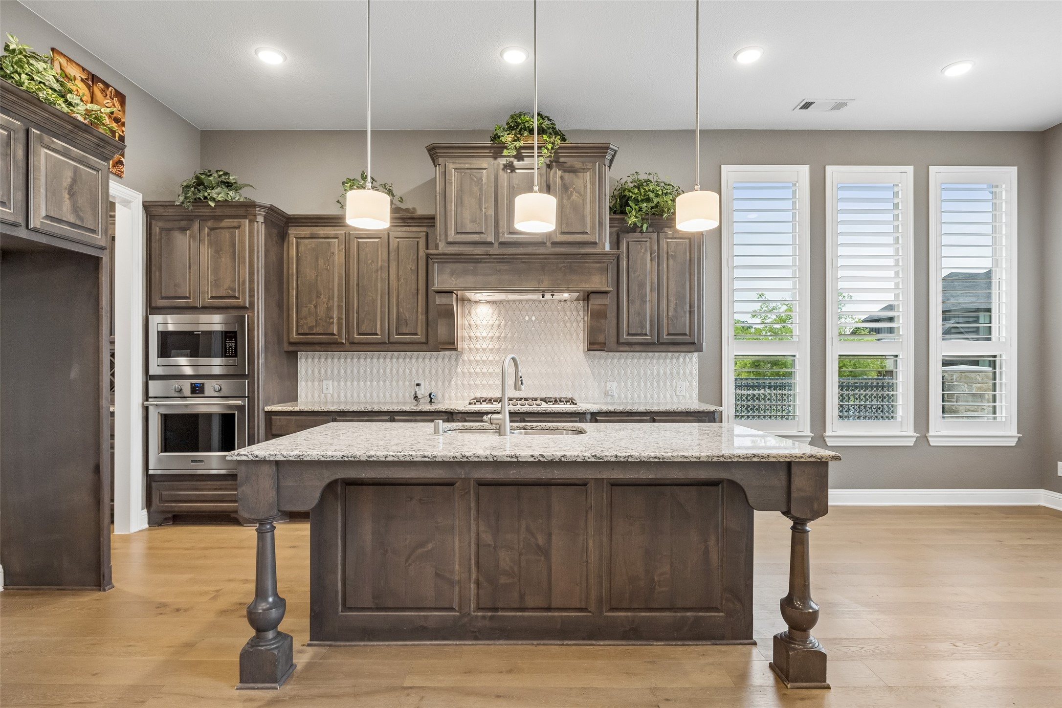 1910 Woodland Skipper Way Arlington TX 76005