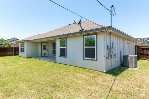 1124 Limestone Drive Lampasas TX 76550