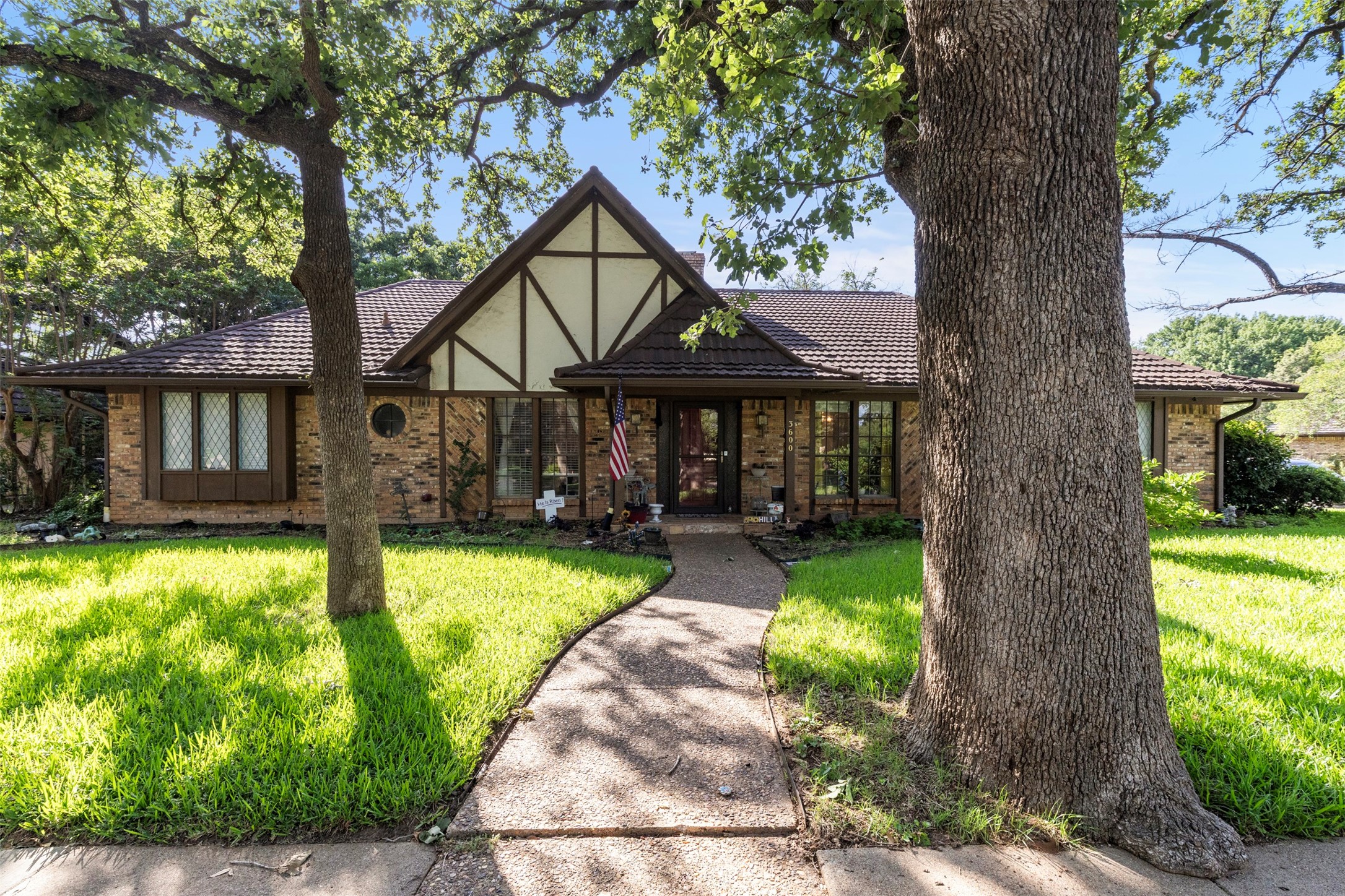 3600 Lake Pontchartrain Drive Arlington TX 76016
