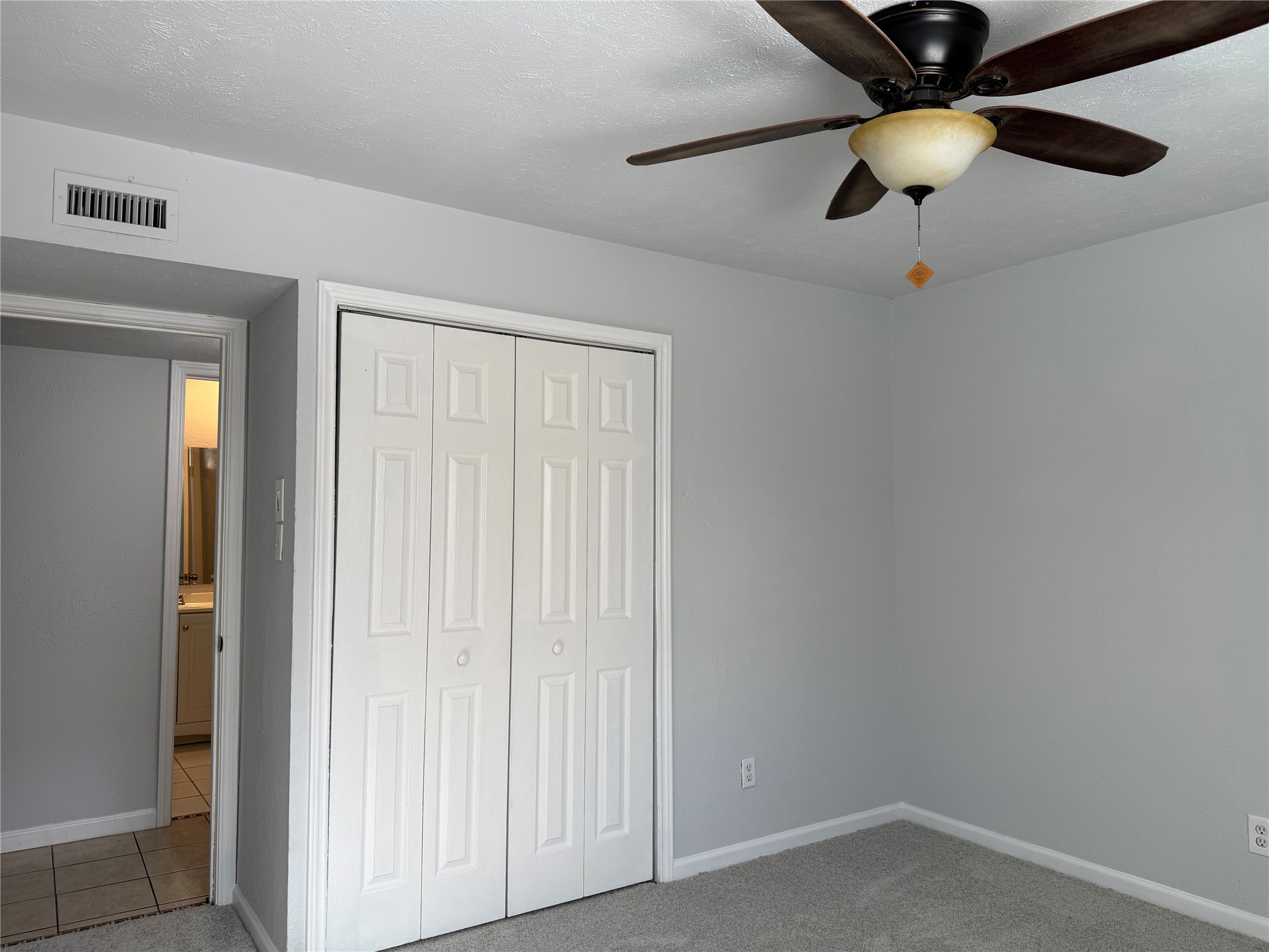 7002 Forestview Drive Arlington TX 76016