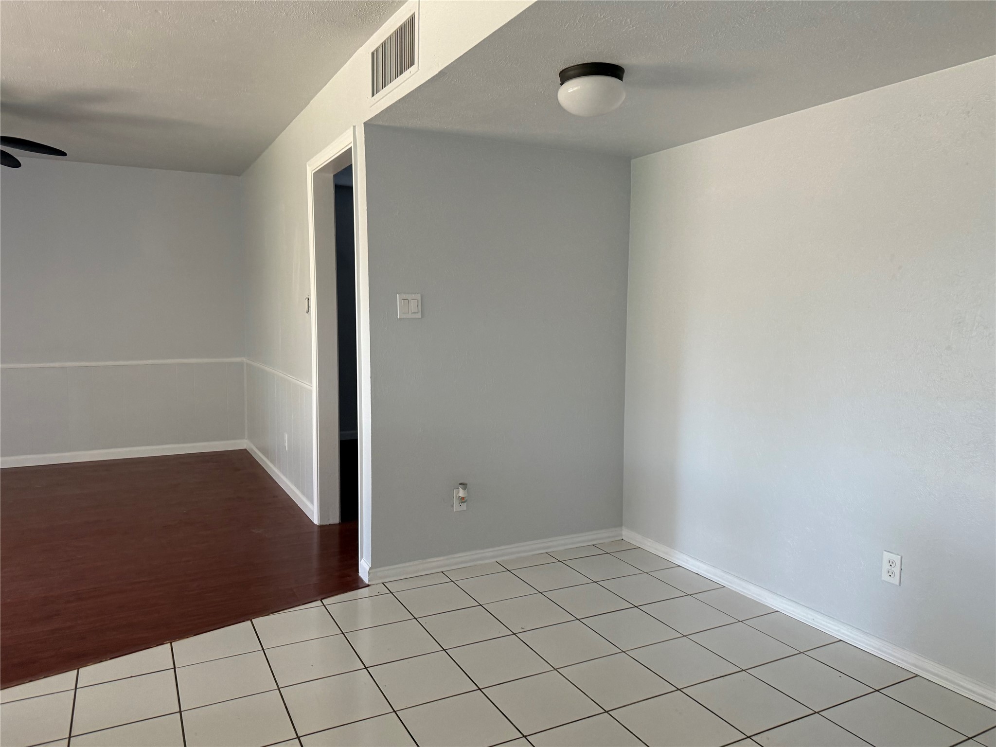 7002 Forestview Drive Arlington TX 76016