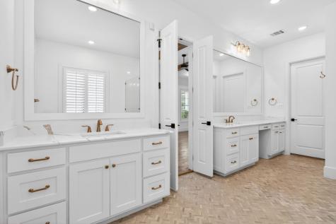 9708 Latour Court Fort Worth TX 76126
