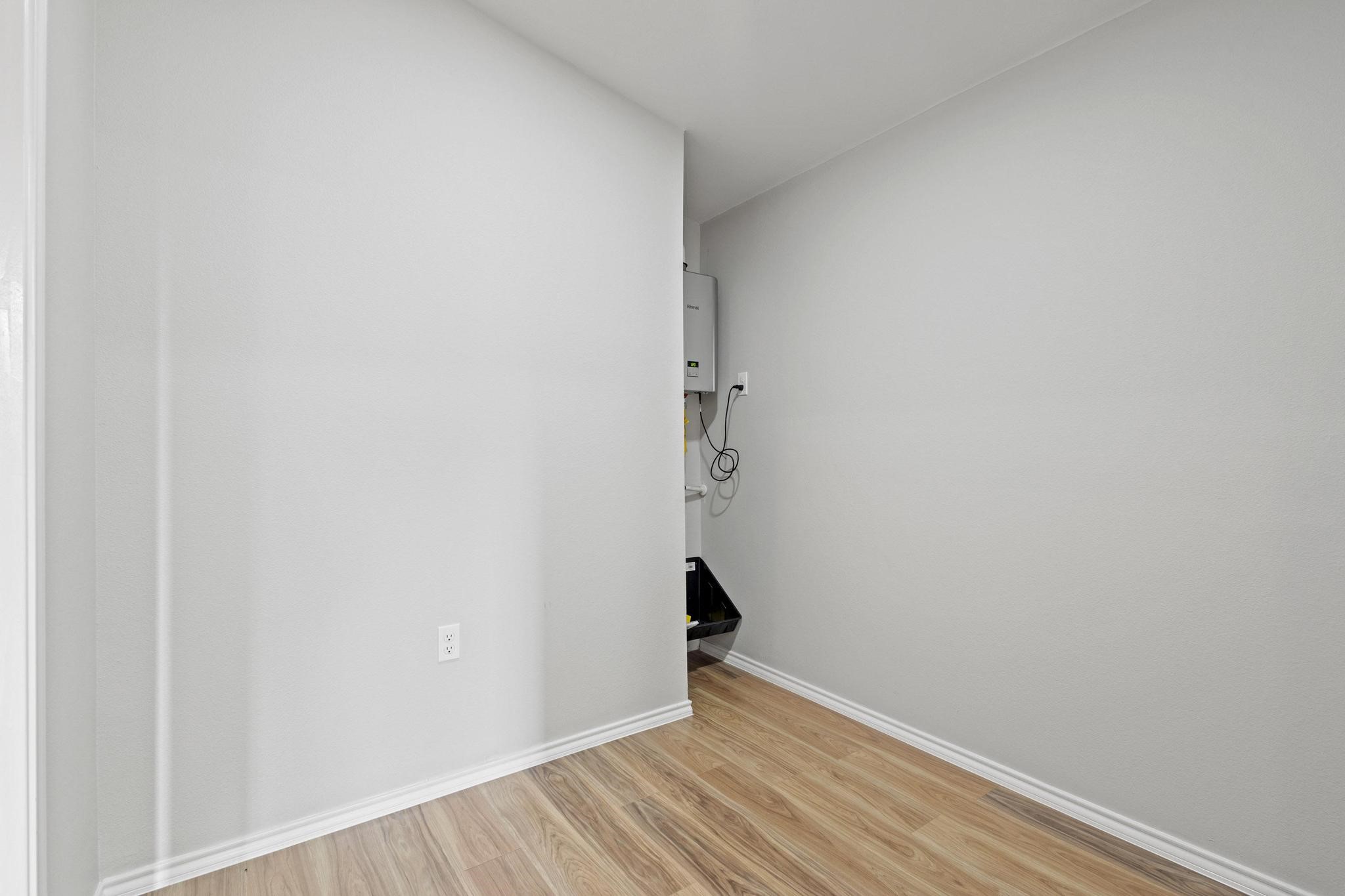 821 Doss Street Bonham TX 75418