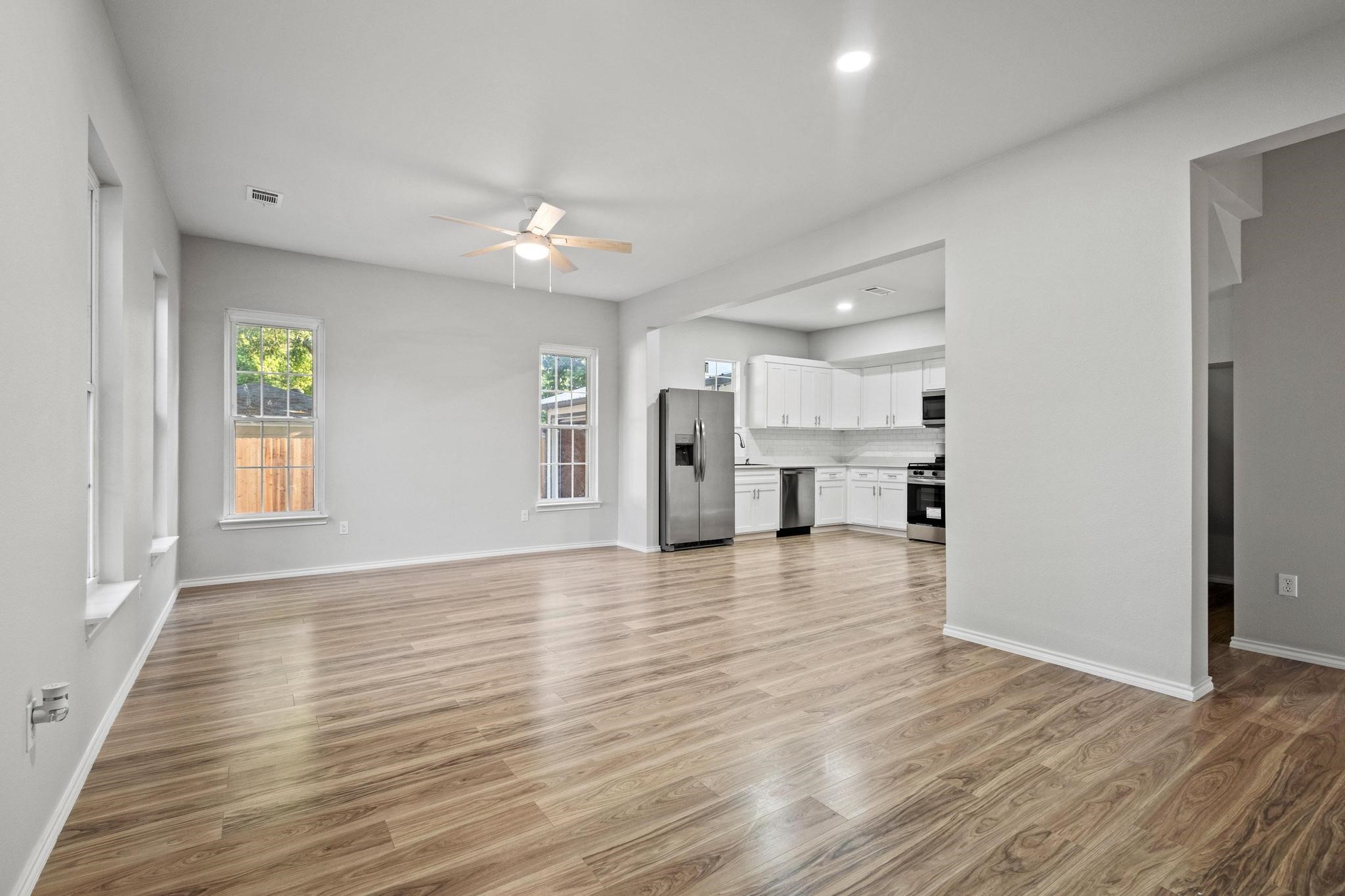 821 Doss Street Bonham TX 75418