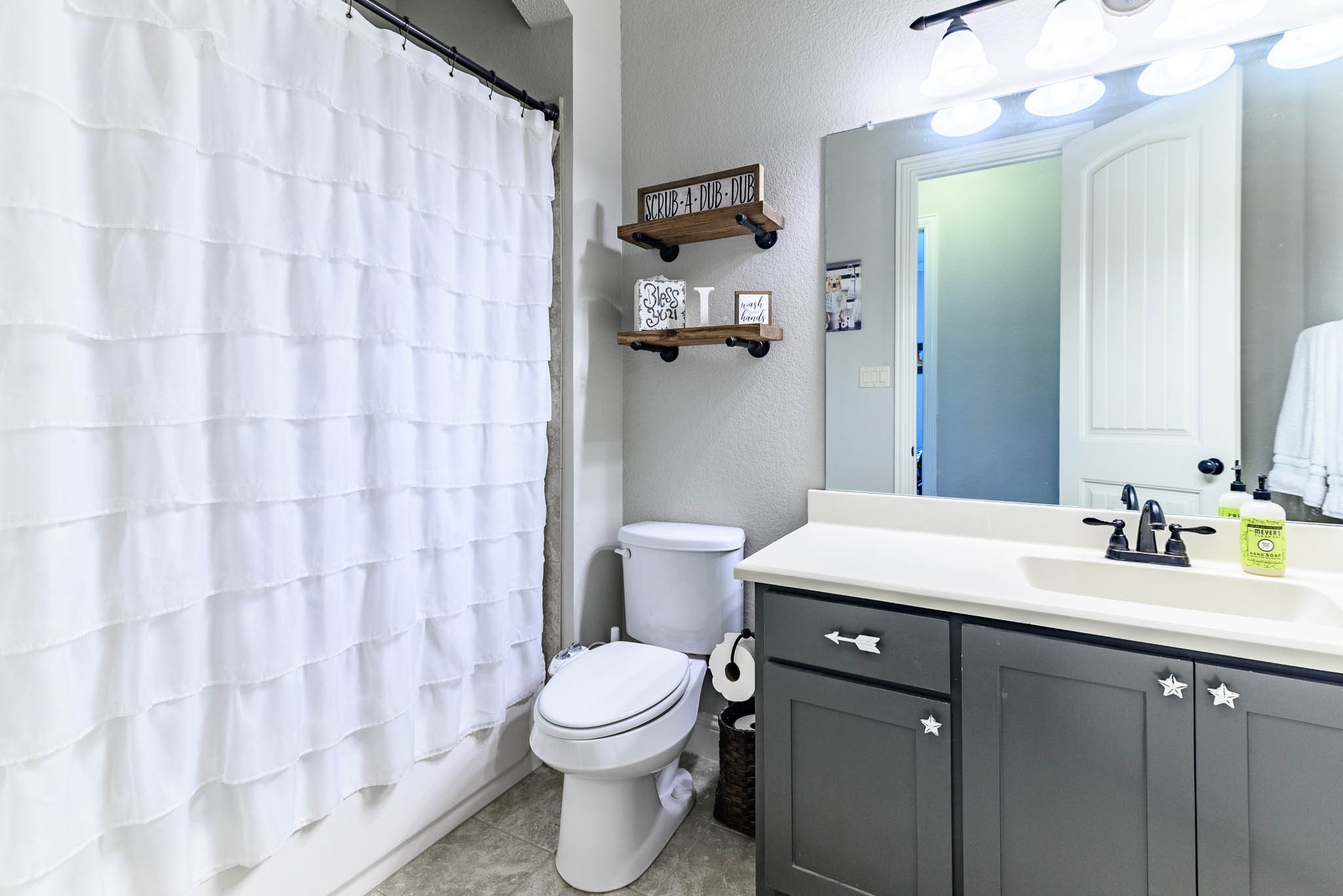 1305 Chisholm Trail Court Midlothian TX 76065