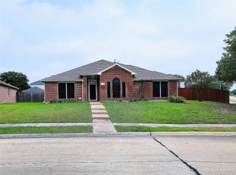 2741 Preston Creek Mesquite TX 75181