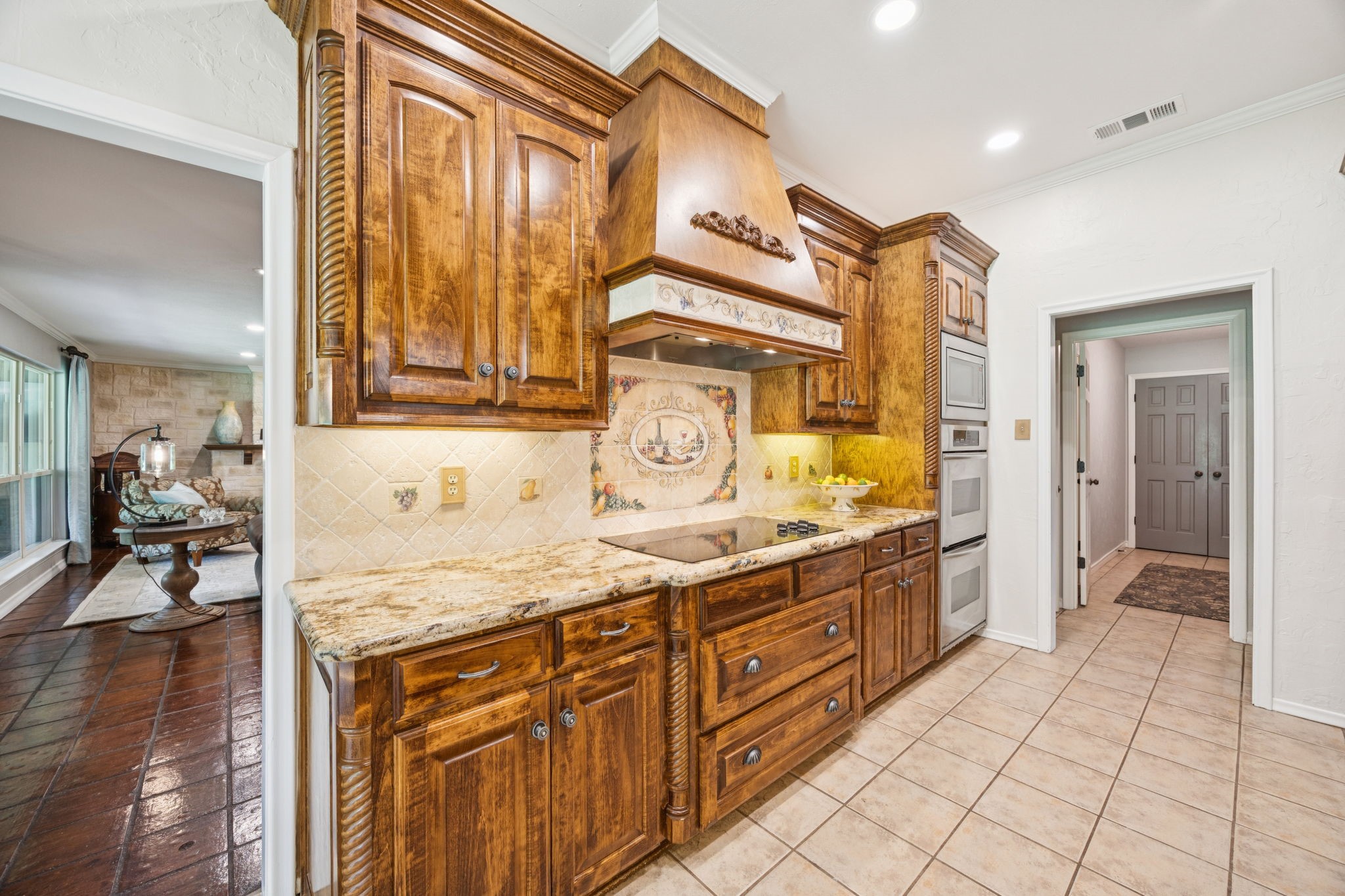 660 Sorita Circle Heath TX 75032
