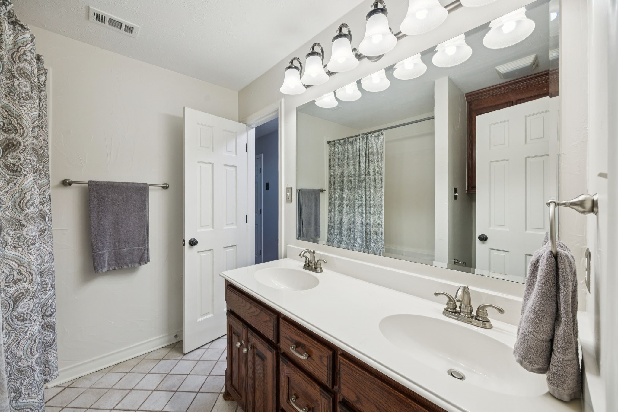 660 Sorita Circle Heath TX 75032