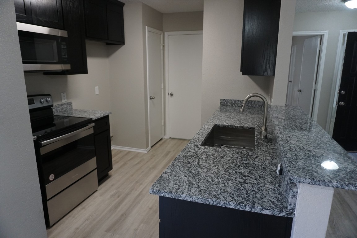 6624 S Creek Drive Fort Worth TX 76133