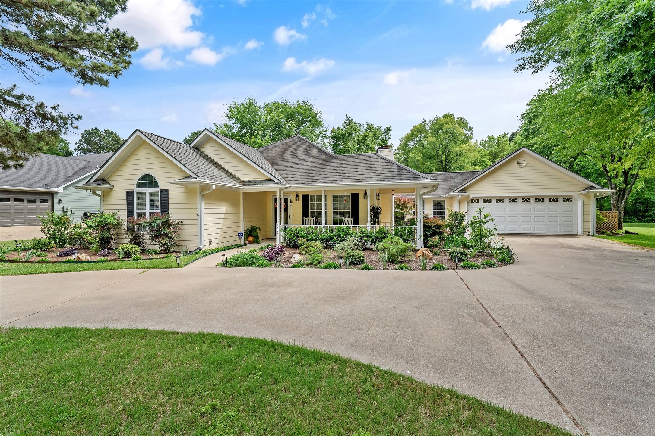 608 Green Meadow Trail Holly Lake Ranch TX 75765