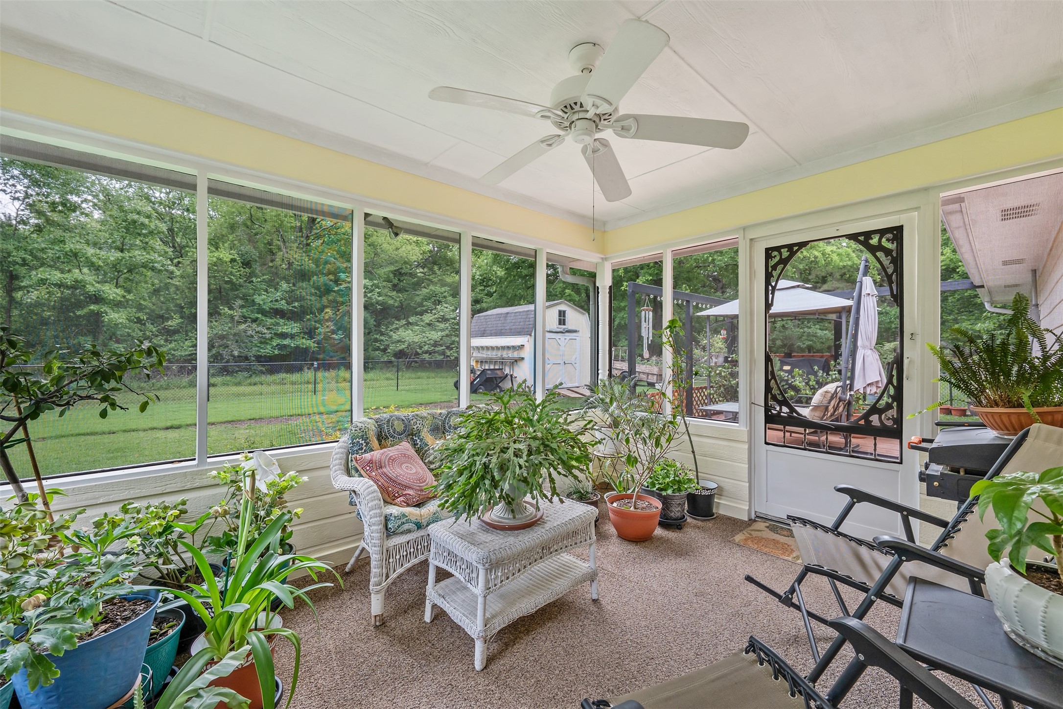 608 Green Meadow Trail Holly Lake Ranch TX 75765