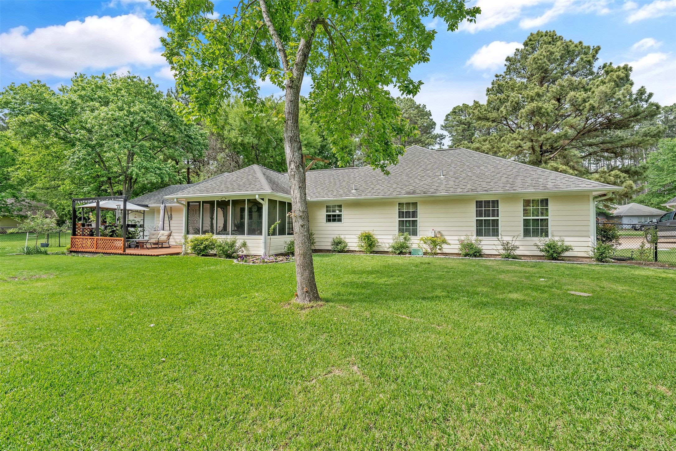 608 Green Meadow Trail Holly Lake Ranch TX 75765