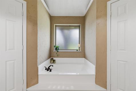 3709 Big Bear Lake Drive Arlington TX 76016