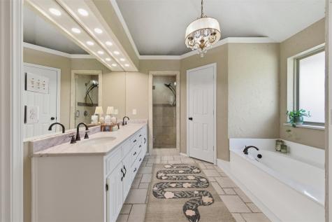 3709 Big Bear Lake Drive Arlington TX 76016