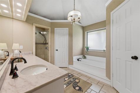 3709 Big Bear Lake Drive Arlington TX 76016
