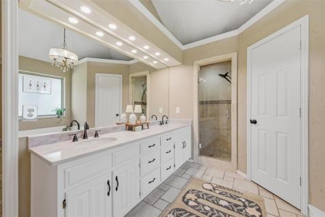 3709 Big Bear Lake Drive Arlington TX 76016