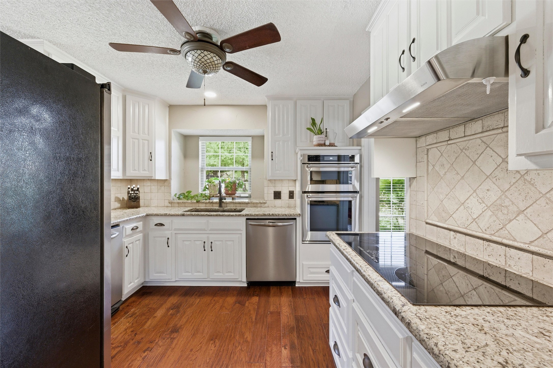 3709 Big Bear Lake Drive Arlington TX 76016