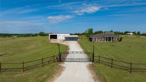 405 Jackson Heights Lorena TX 76655