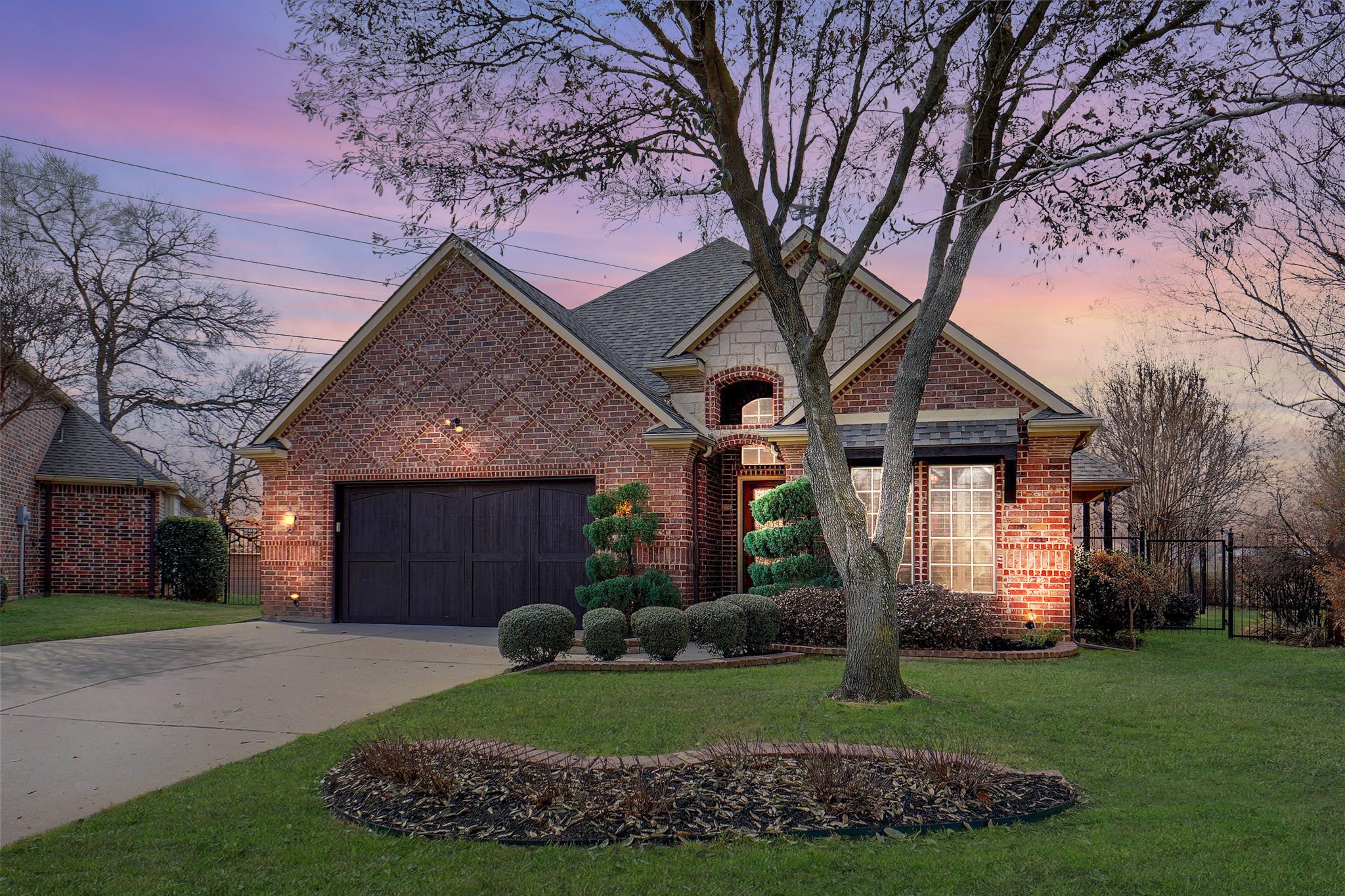 3301 S Riley Court Hurst TX 76054