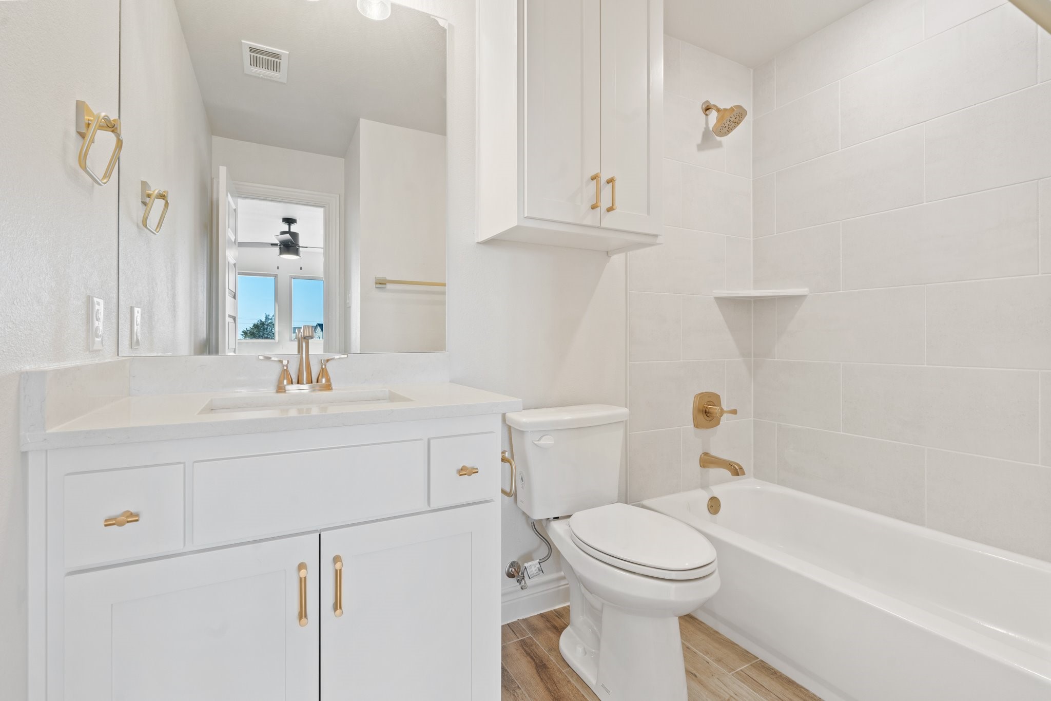 412 Collum View Azle TX 76020