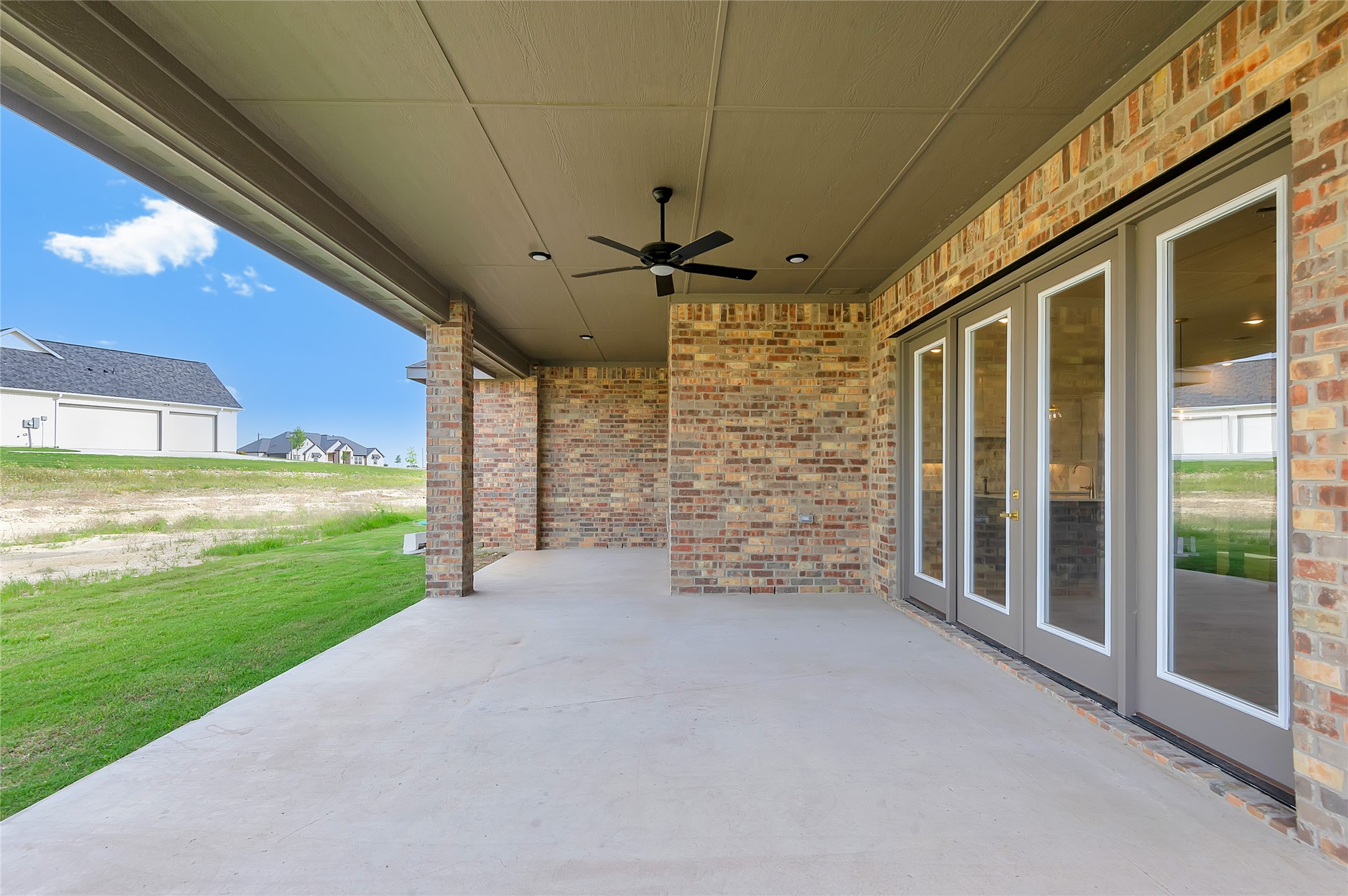 412 Collum View Azle TX 76020