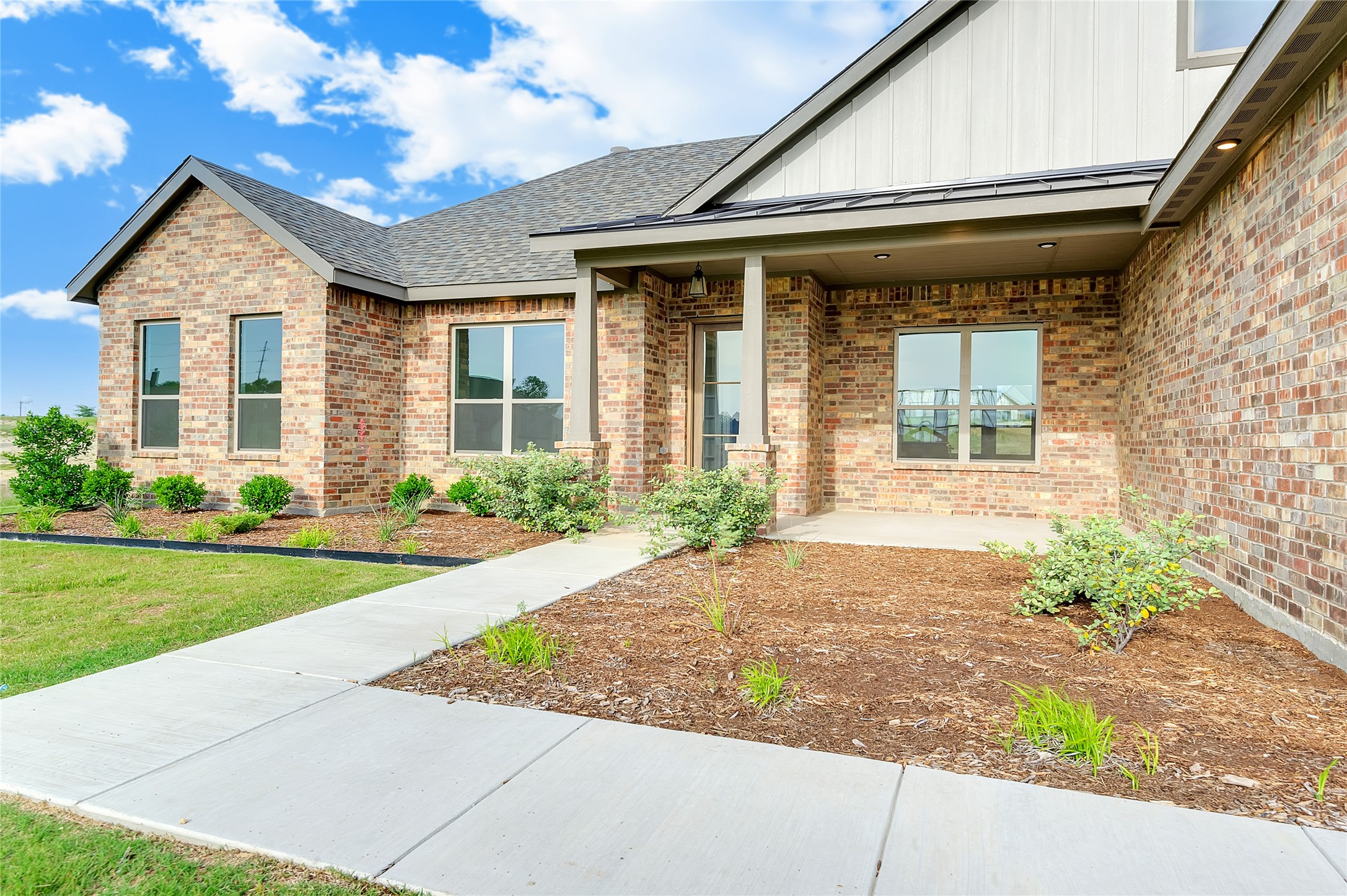 412 Collum View Azle TX 76020